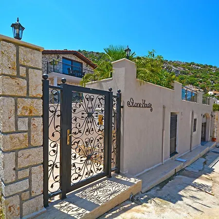 Stone Vila